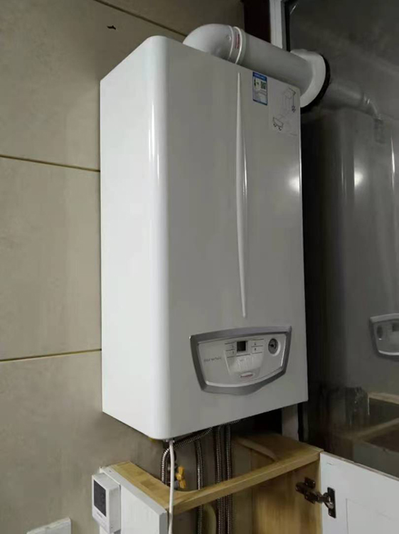 朝阳区弘善家园依玛米托斯壁挂炉安装案例