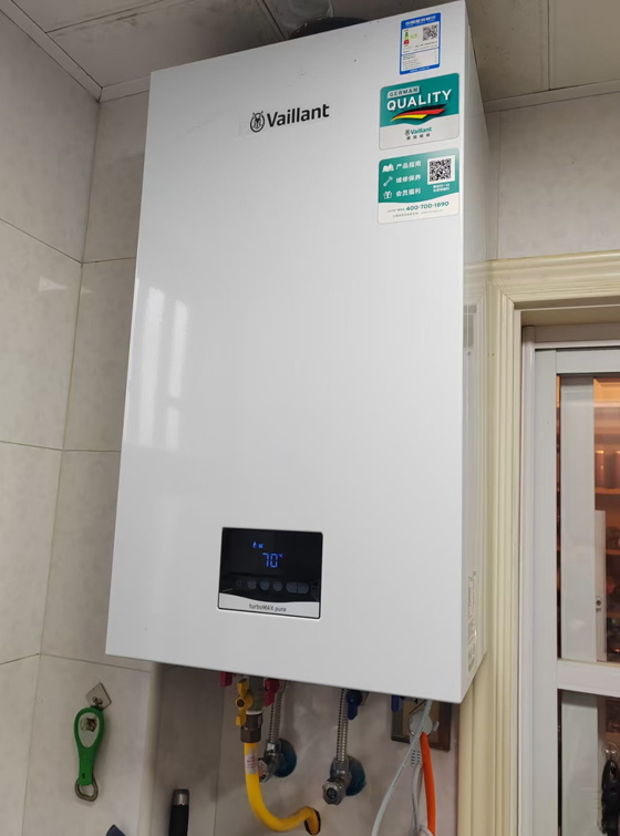 丰台区富锦嘉园威能壁挂炉安装案例